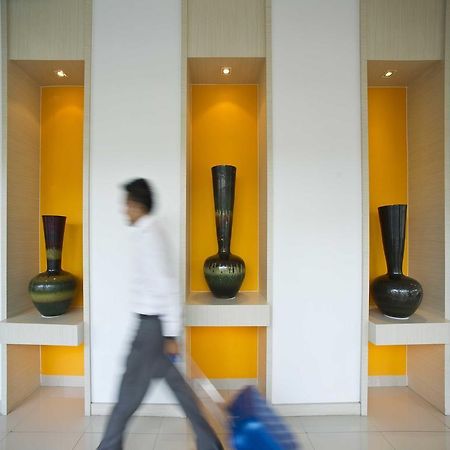 Zuri Express Hotel Pekanbaru Dış mekan fotoğraf