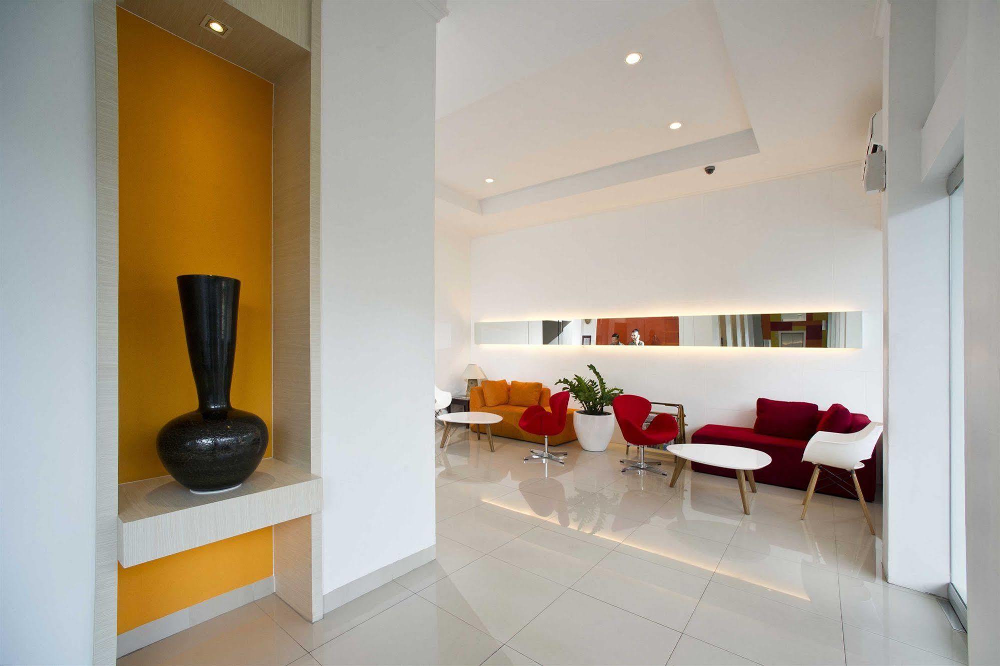 Zuri Express Hotel Pekanbaru Dış mekan fotoğraf