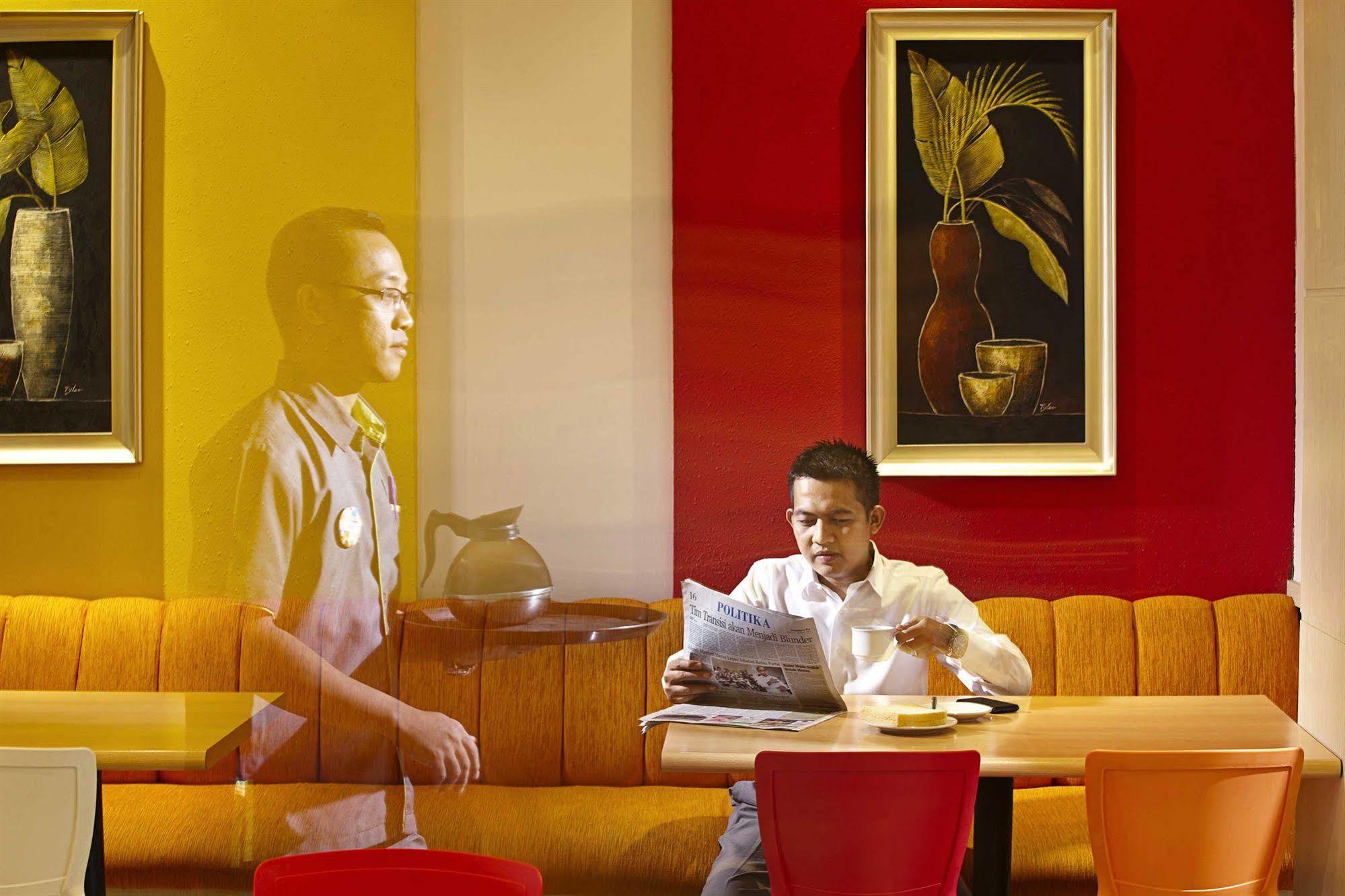Zuri Express Hotel Pekanbaru Dış mekan fotoğraf